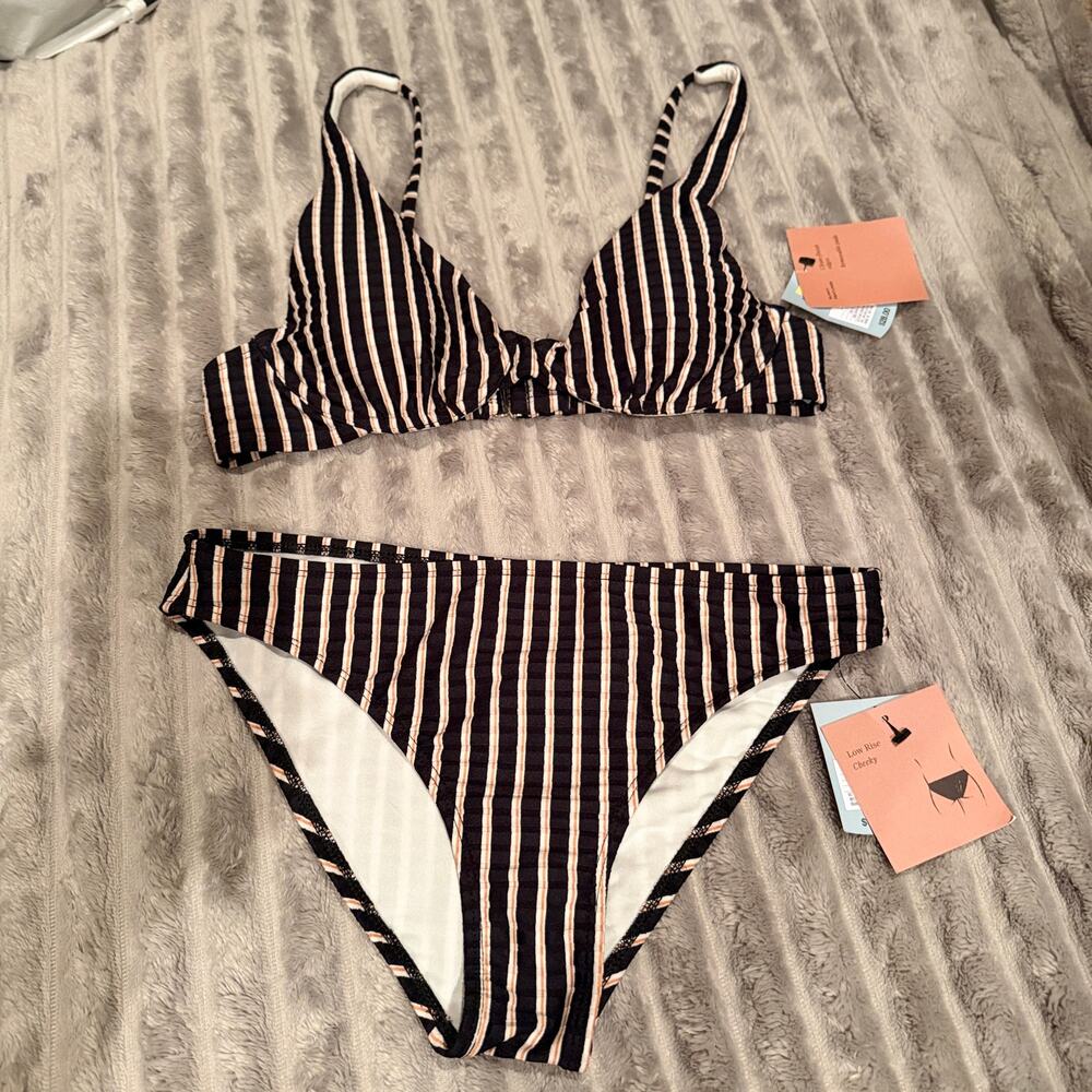 NWT Shade & Shore Bikini Set - Underwire Top (34B) Low Rise Cheeky Bottom (M)